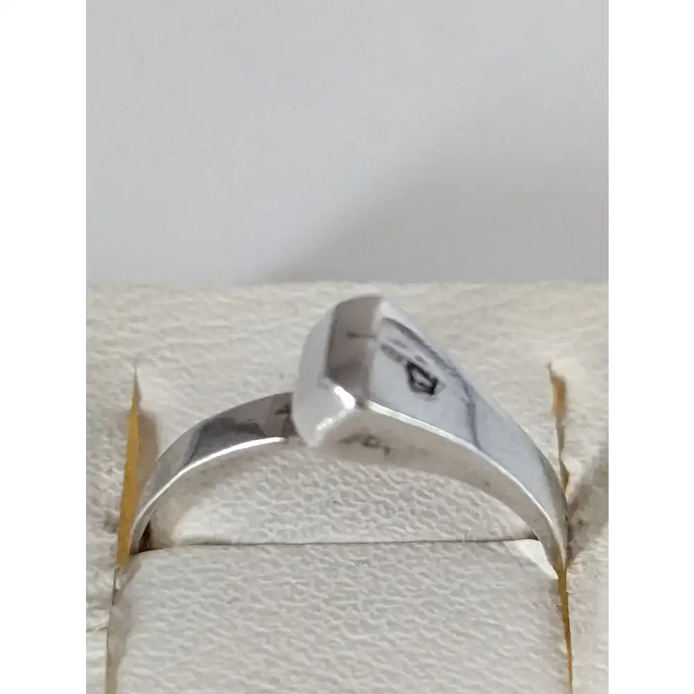 Silver hoof nail ring with geometric angular stone setting handmade equestrian gift nail ring handmade