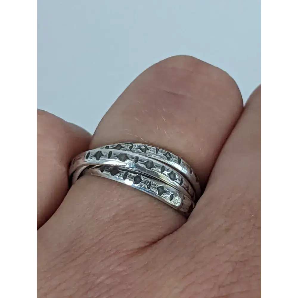 925 Silver Interlinking Bands Ring – Handmade Equestrian Jewellery by Silver Steed G Rings