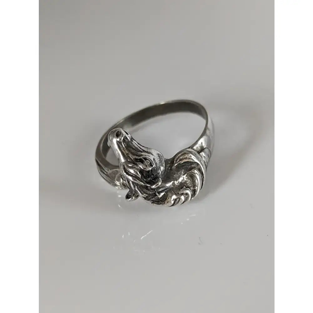 925 silver steed horse head ring with intricate detailing and polished finish for a bold equestrian statement