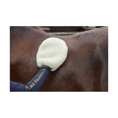 Supreme Products Faux Fur Perfection Mitt Grooming Mitts Barnstaple Equestrian Supplies
