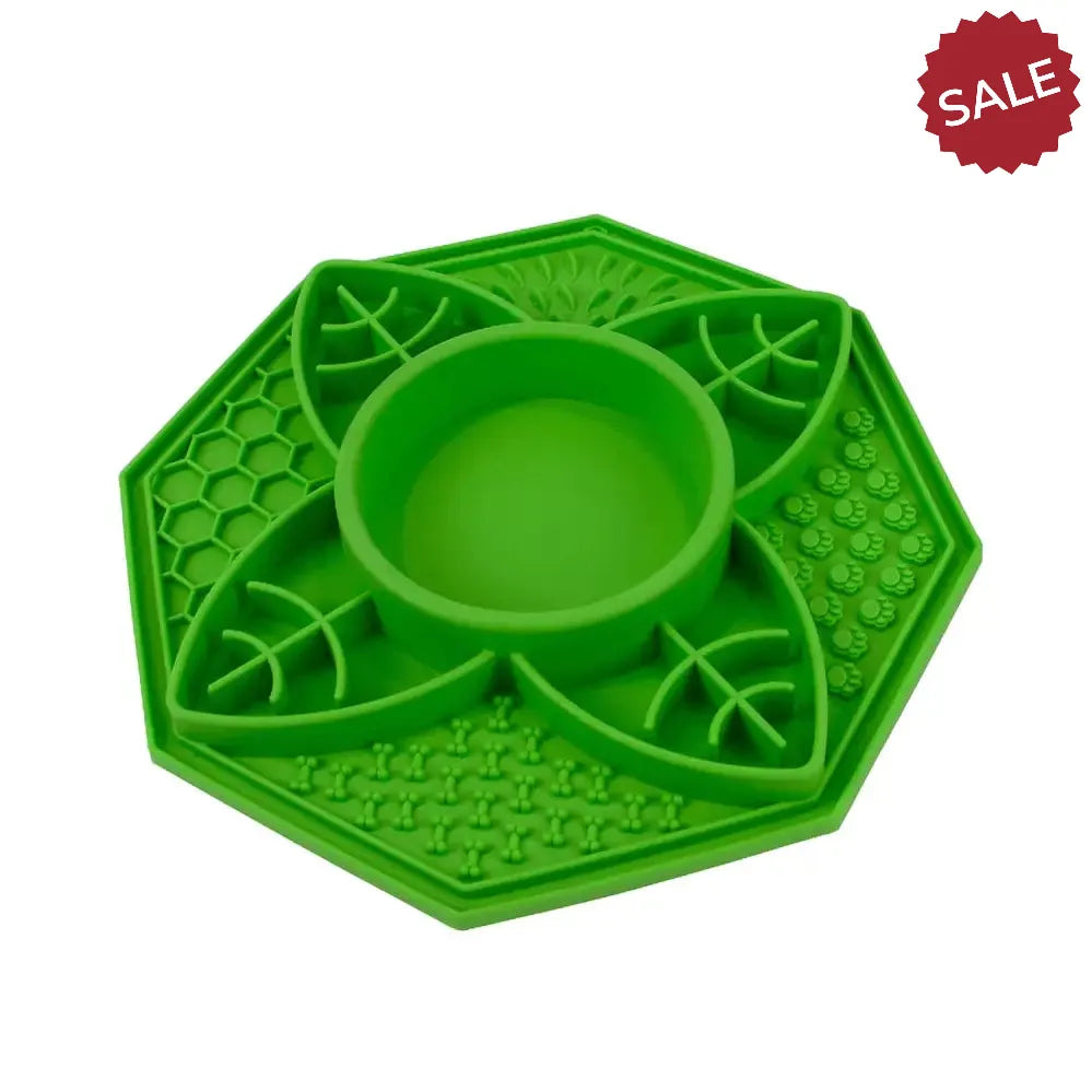 Ancol Orva Lick Slow Feed Leaf 28 cm GREEN Dog Toys