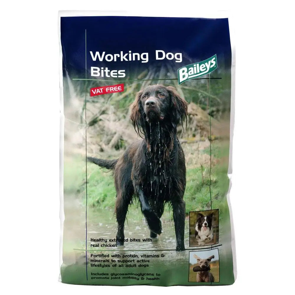 Baileys working dog bites 15 kg bag with green and blue packaging featuring a wet black dog for working dogs
