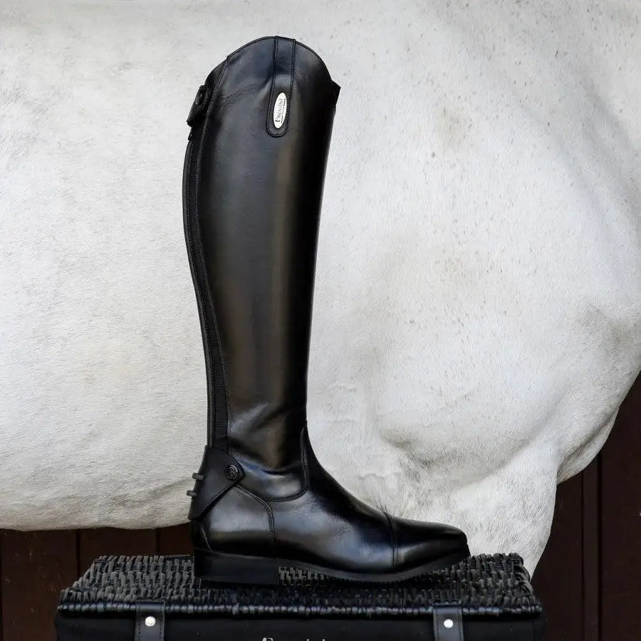 Black leather brogini turin pro competition boot with glossy finish and subtle brand emblem on the side
