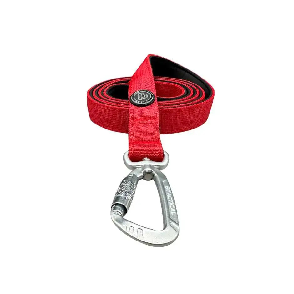 Btactical extra-strong nylon carabiner clip dog leash in citrus red with triple stitch nylon and anti-tangle swivel buckle