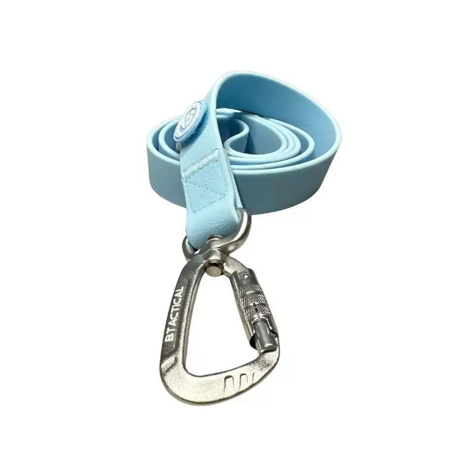 Light blue btactical pvc carabiner clip dog lead with extra-strong silver metal clip and anti-tangle swivel buckle