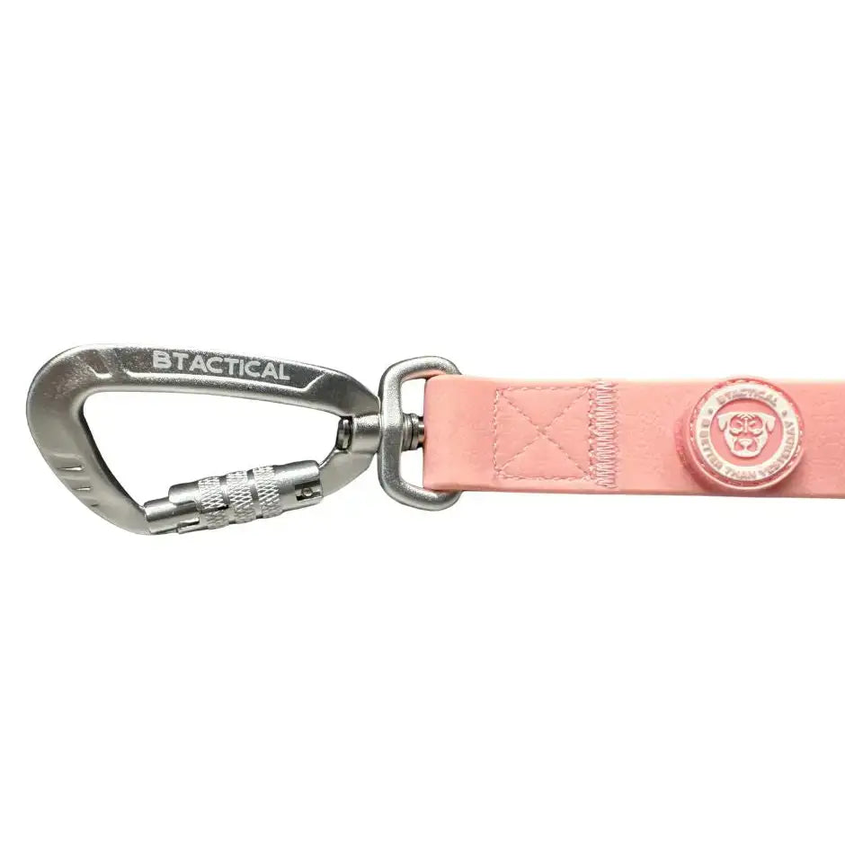 Pink leather alternative pvc dog lead with anti-tangle swivel buckle and silver btactical carabiner clip