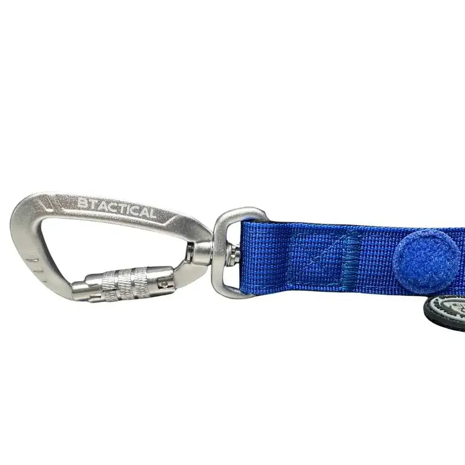 Blue btactical nylon carabiner dog lead with extra-strong carabiner clip and neoprene padded handle for anti tangle