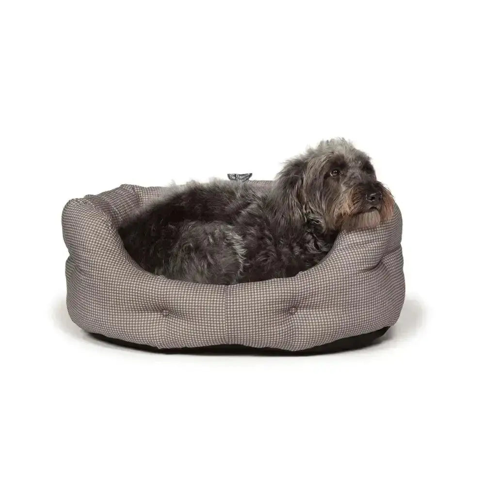 Gray and white checkered danish design vintage deluxe slumber bed dogstooth dog bed with tufted edges for dogs