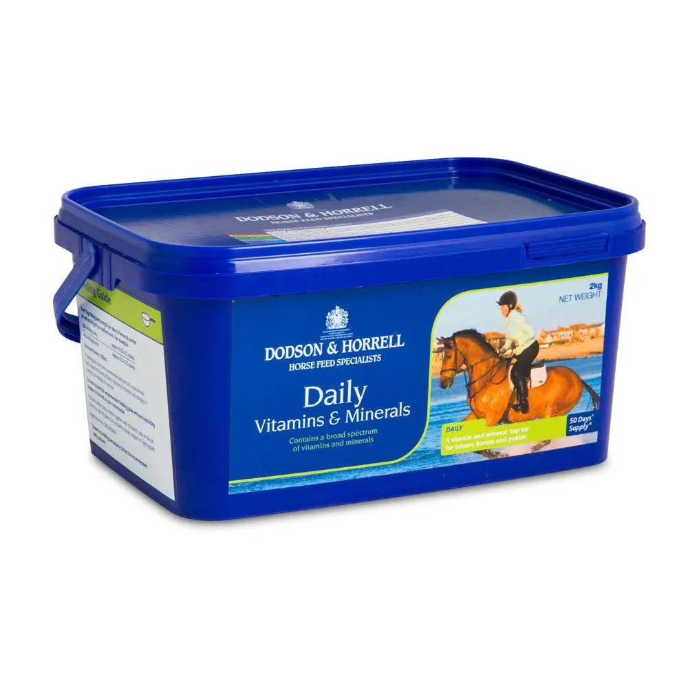 Blue plastic container of dodson & horrell daily vits & mins 2 kg with daily vitamins for horses from horrell daily