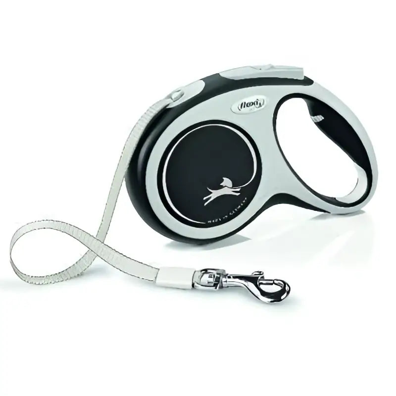 Silver and black flexi comfort medium retractable dog lead with sleek design and hendy branding on casing