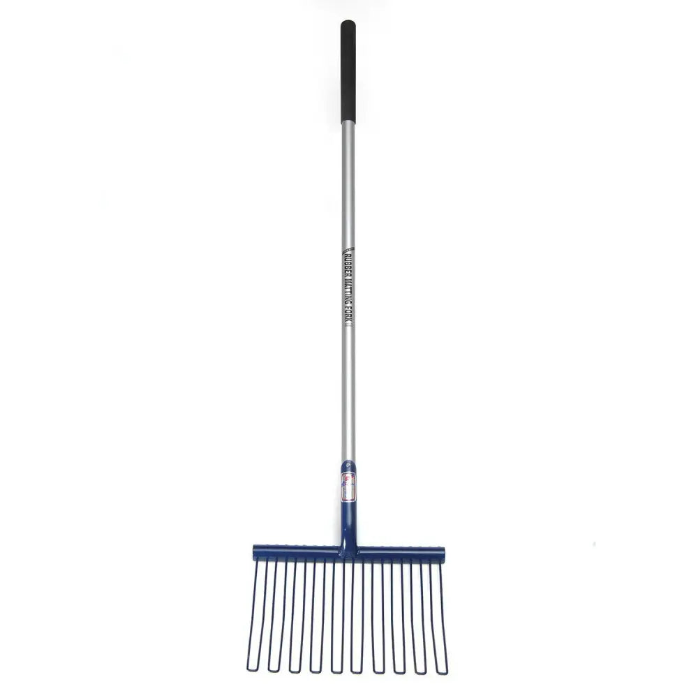 Fynalite rubber matting fork straight handle with blue metal rake black handle and silver shaft for wet bedding use