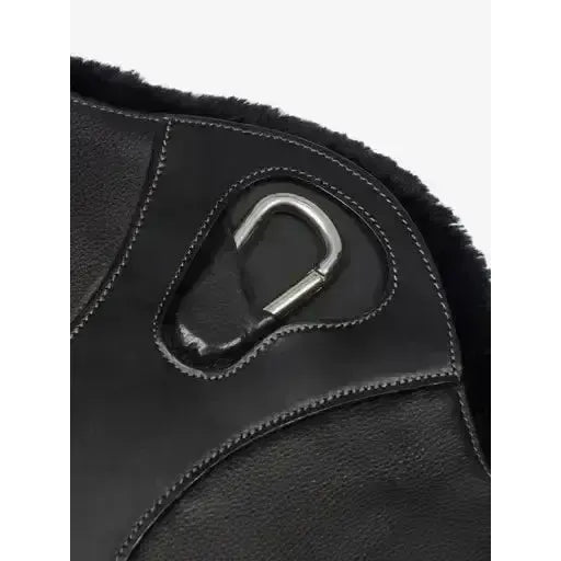 LeMieux Arika Simuwool Contoured Short Stud Girth Black 45 cm Black Stud Girths