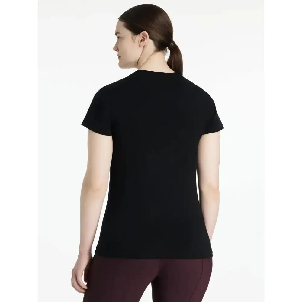 Black short-sleeved lemieux classique sparkle t-shirt with a simple crew neck design perfect for casual wear