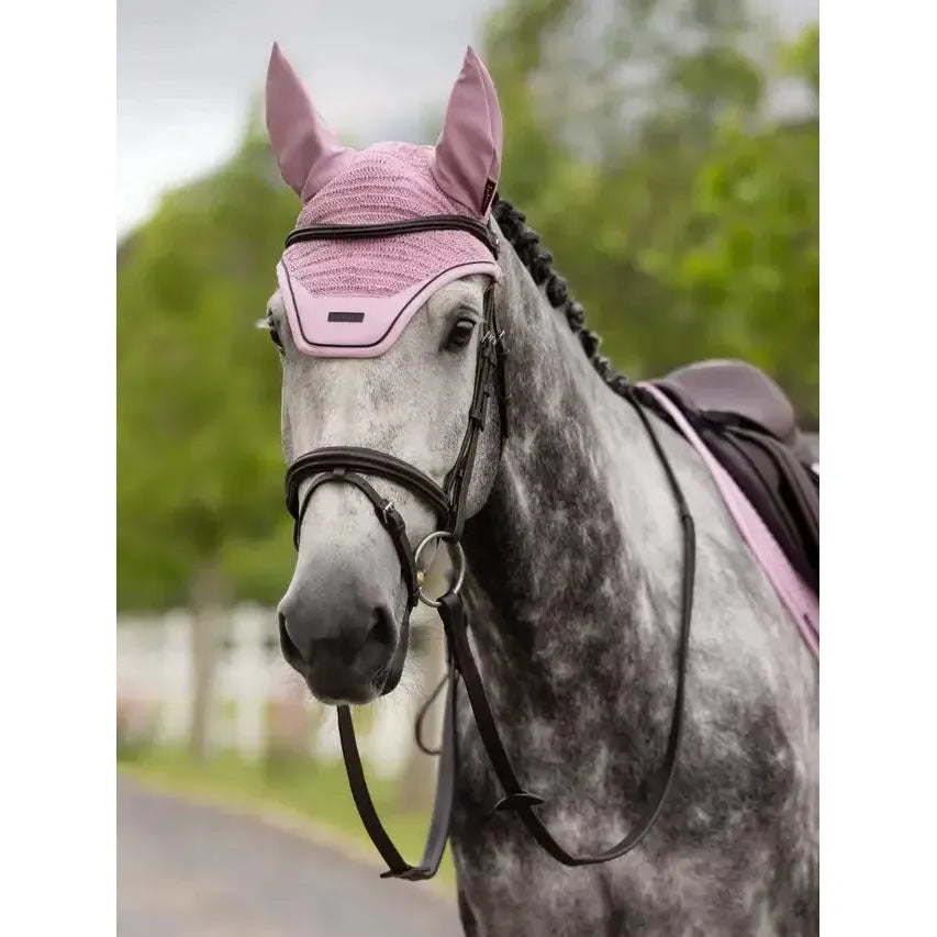 Lemieux Essence Acoustic Fly Hood Fondant Fondant Medium Horse Ear Bonnets