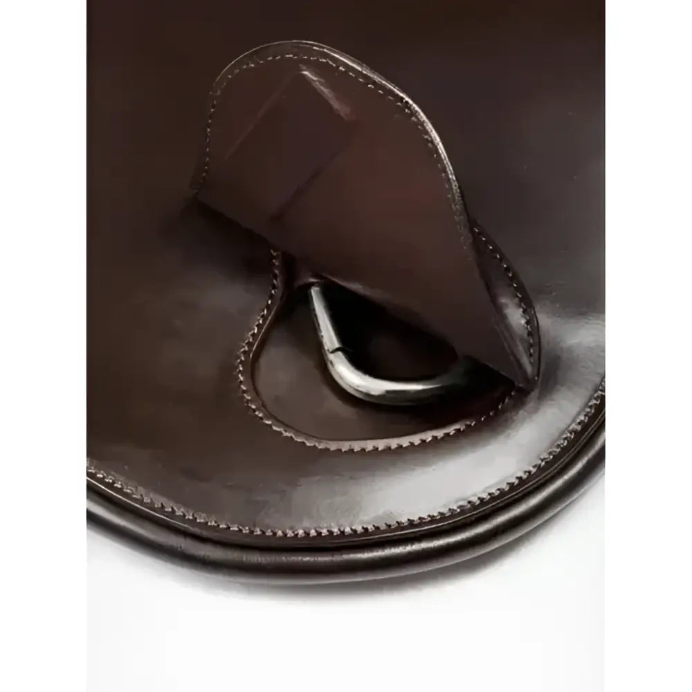 Dark brown leather lemieux gel-tek high performance girth with silver d-ring and stitched edges for comfort and durability