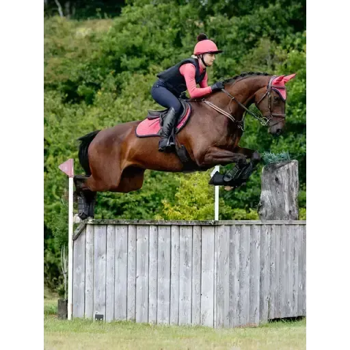Lemieux Suede Close Contact Square Cranberry Cranberry Small/Medium Saddle Pads