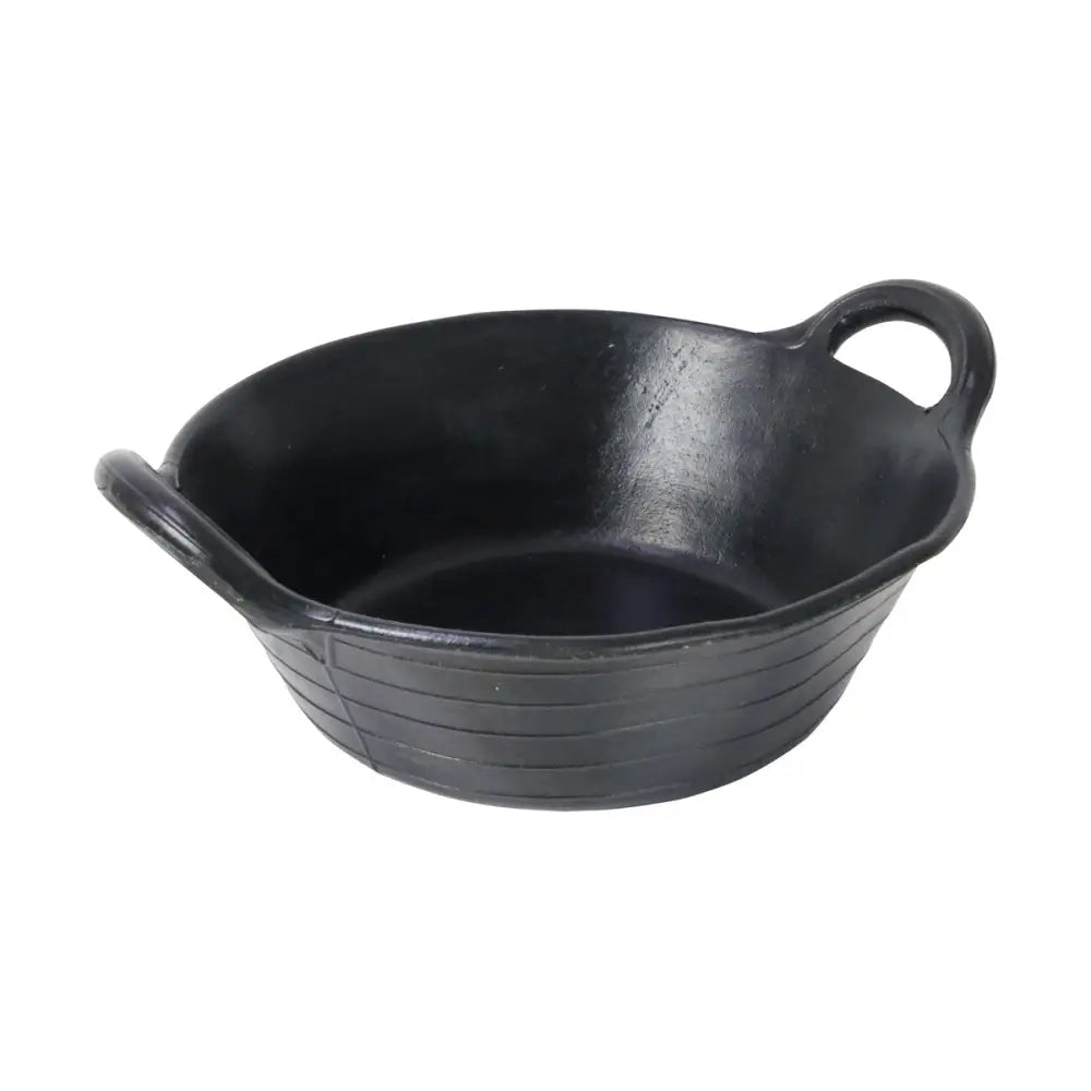 Black cast iron lincoln easi skip skillet with two looped handles and ribbed exterior, strong skip made for durability