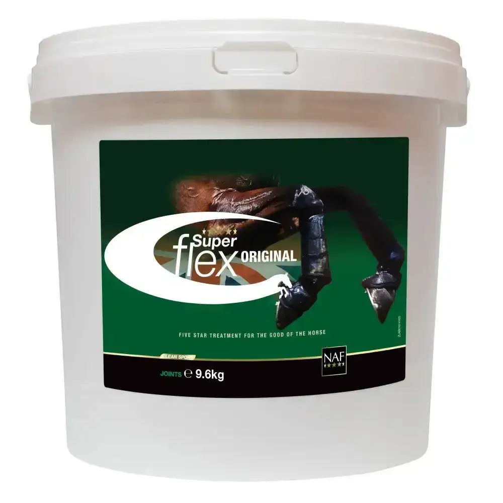 White plastic bucket of naf five star superflex powder with green and black label for horse joint treatment in a scientifically balanced ratio