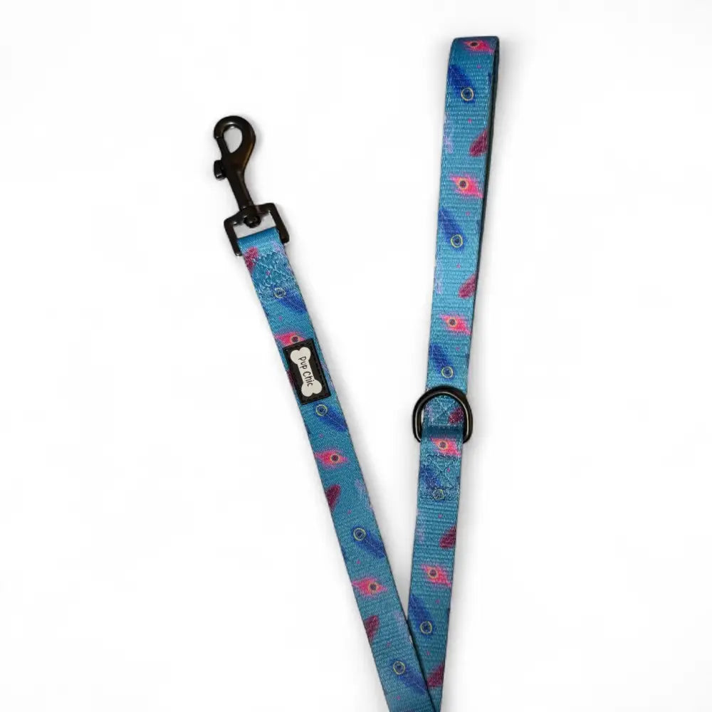Power peacock 5ft dog lead in blue with pink purple feathers black metal clasp d-ring from peacock power range