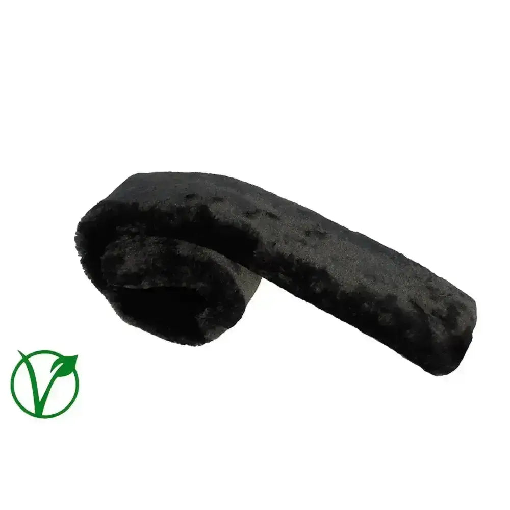 Black plush faux fur pile girth sleeve from rhinegold luxe girth with soft textured surface for comfort