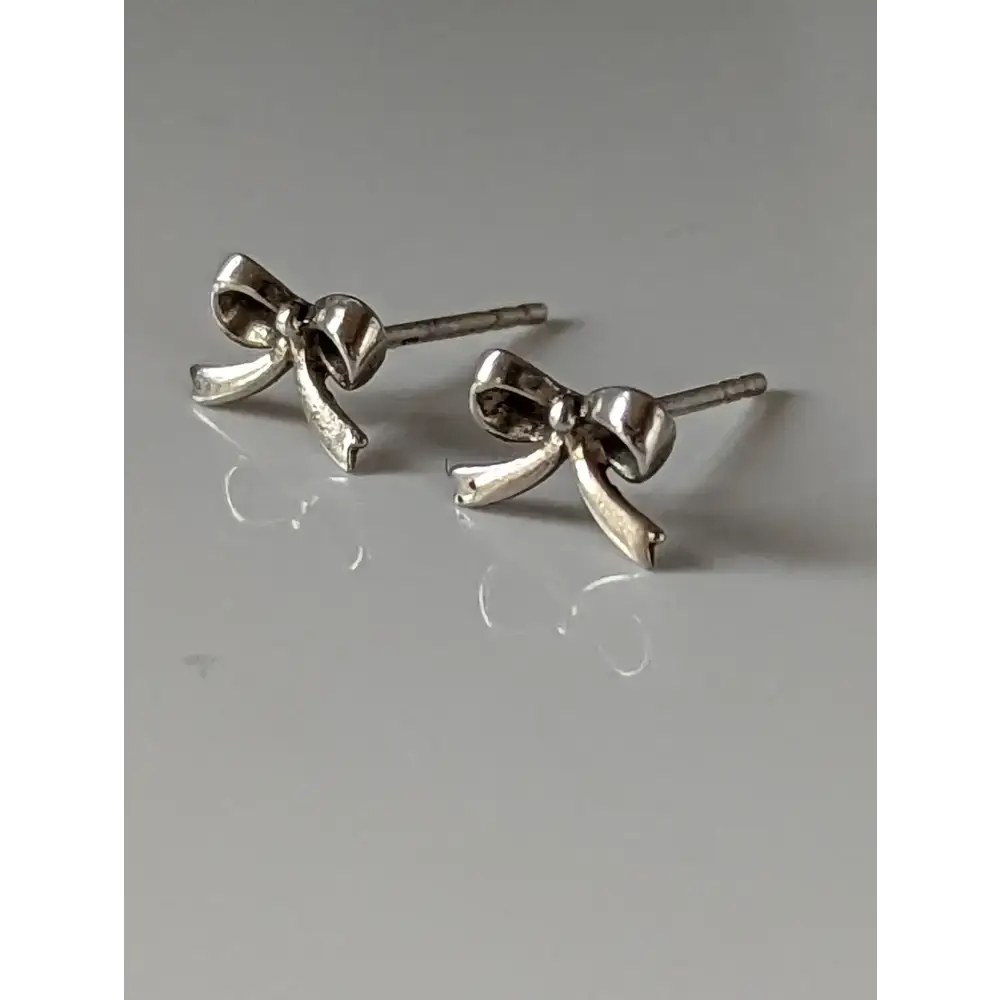 Silver Steed Bow Stud Earrings Earrings