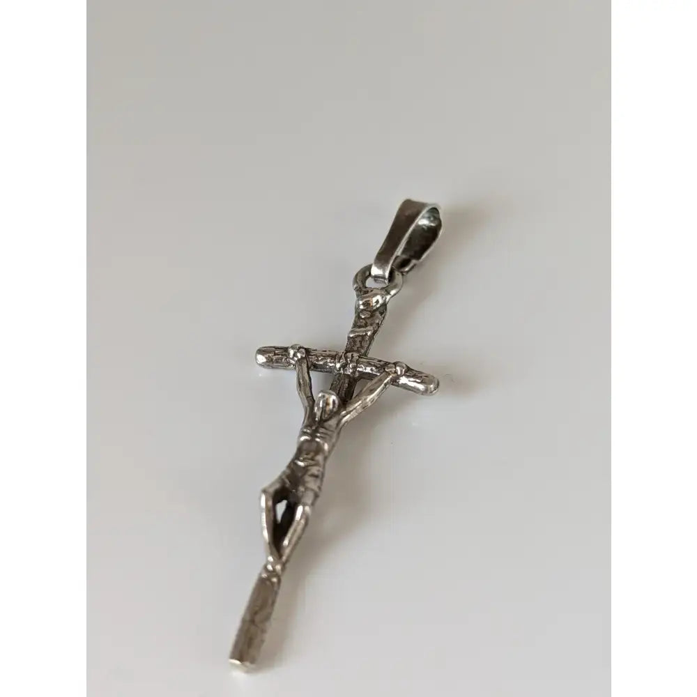 Silver steed crucifix silver pendant with detailed christ relief polished finish and loop for hanging