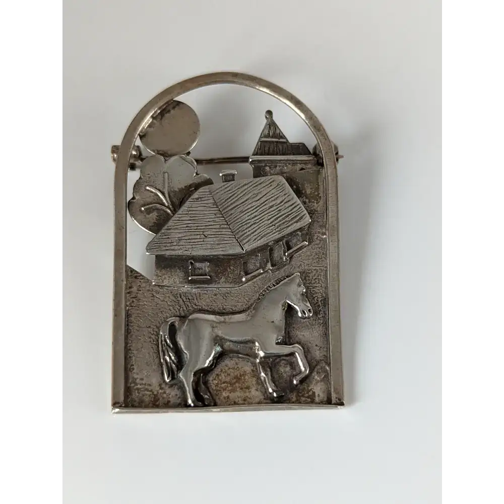 Silver Steed Farm Yard Silver Brooch Brooches