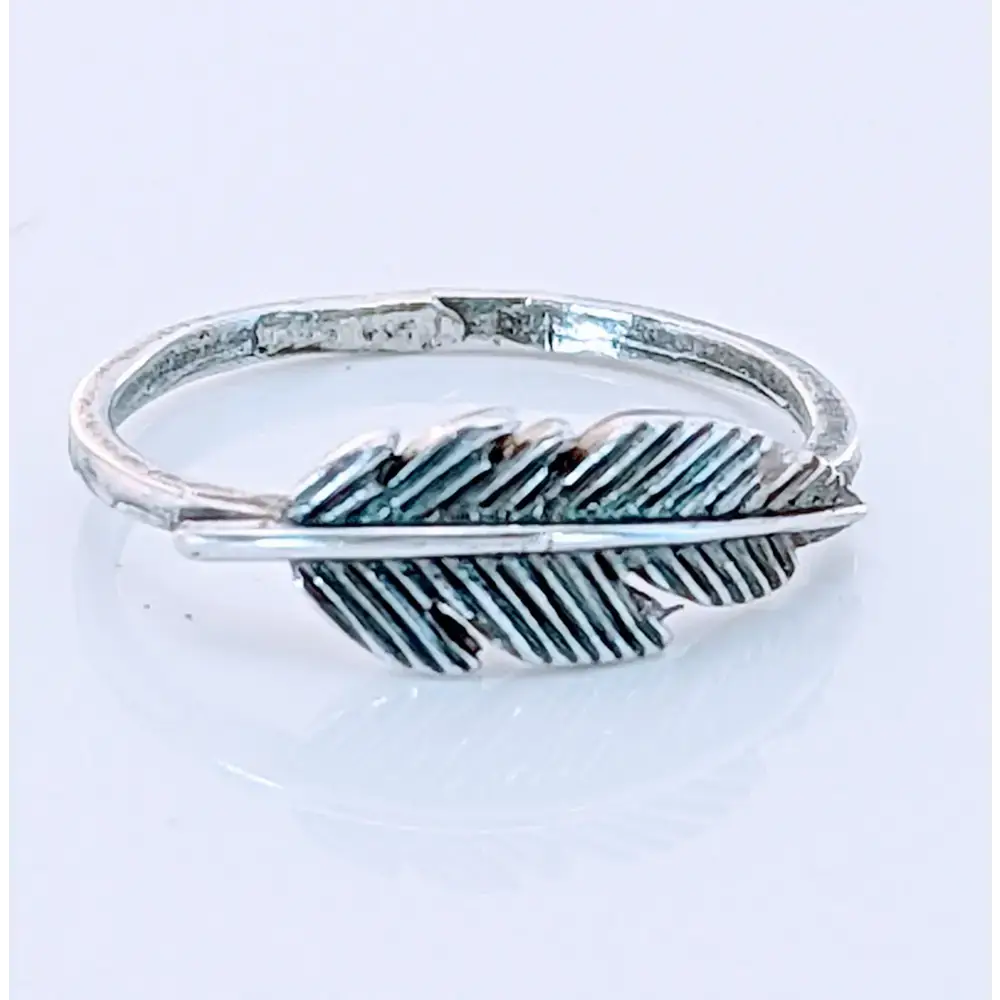 Silver Steed Feather Ring G Rings