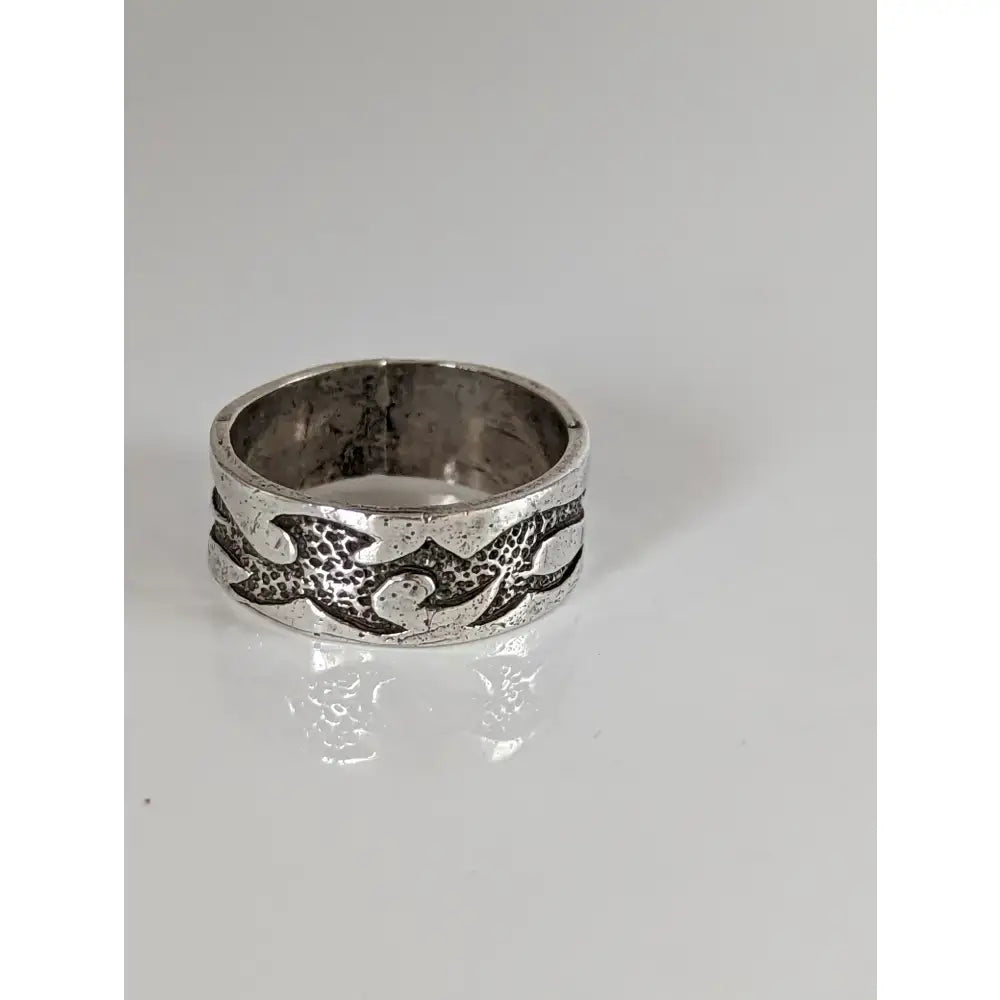 Silver steed flames ring silver band with intricate textured wave pattern and hammered finish perfect equestrian jewelry