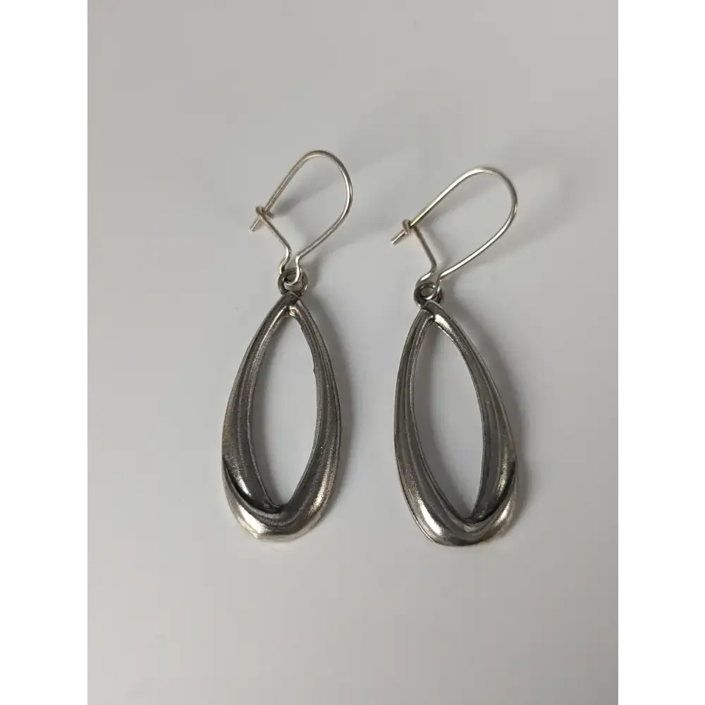 Silver Steed Oval Rope Dropped Earrings Earrings