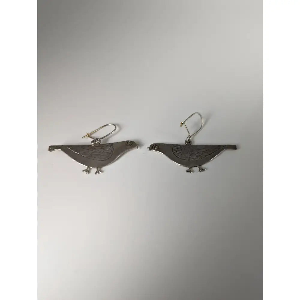 Silver steed pigeon dropped earrings silver bird shaped with engraved details and simple hook clasps
