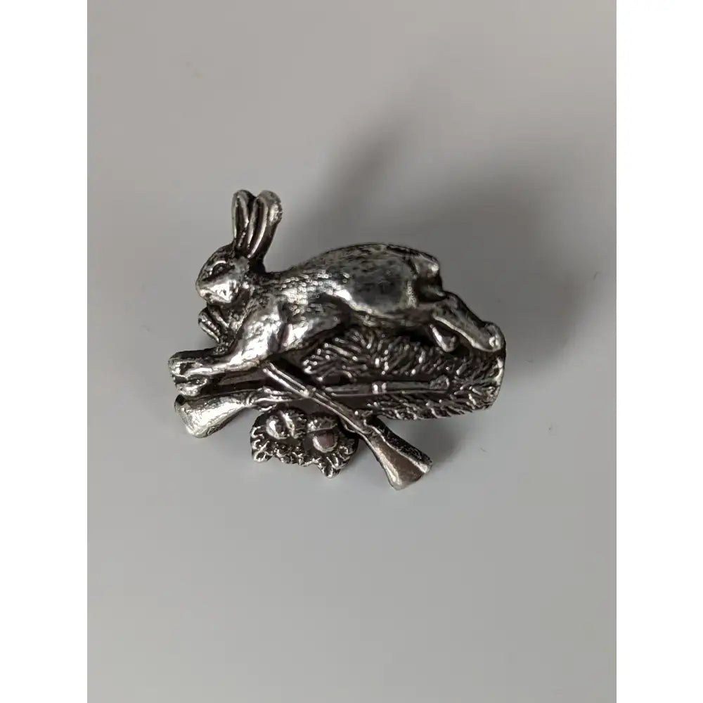 Silver steed sterling silver pin with detailed hunting rabbit design and crossed rifles for rabbit hunting silver fans