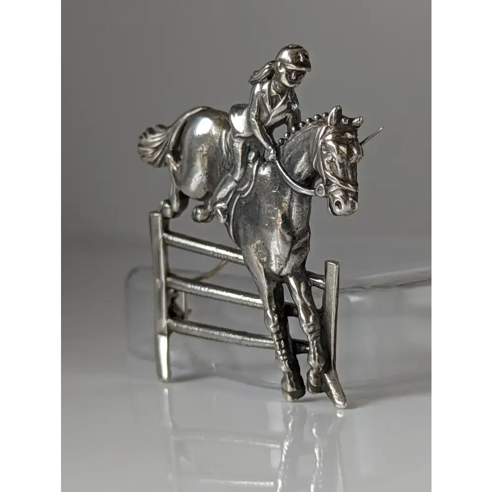 Silver Steed Triple Bar Jump, Show Jumping Brooch / Stock Tie Pin Brooches