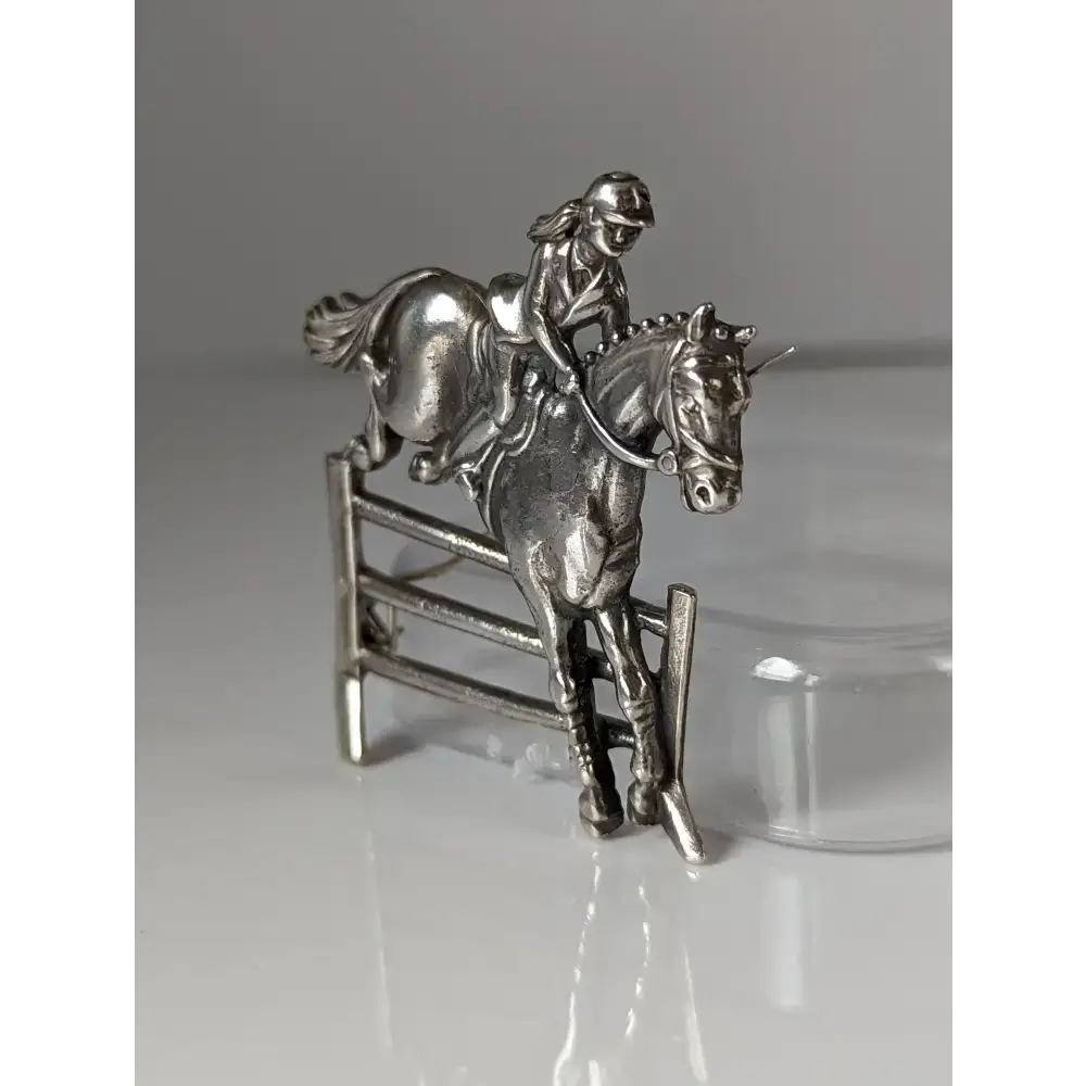 Silver Steed Triple Bar Jump, Show Jumping Brooch / Stock Tie Pin Brooches