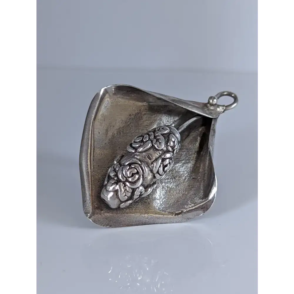 Silver Steed Unique, Extravagant Leaf Rings with motive Flower Rings