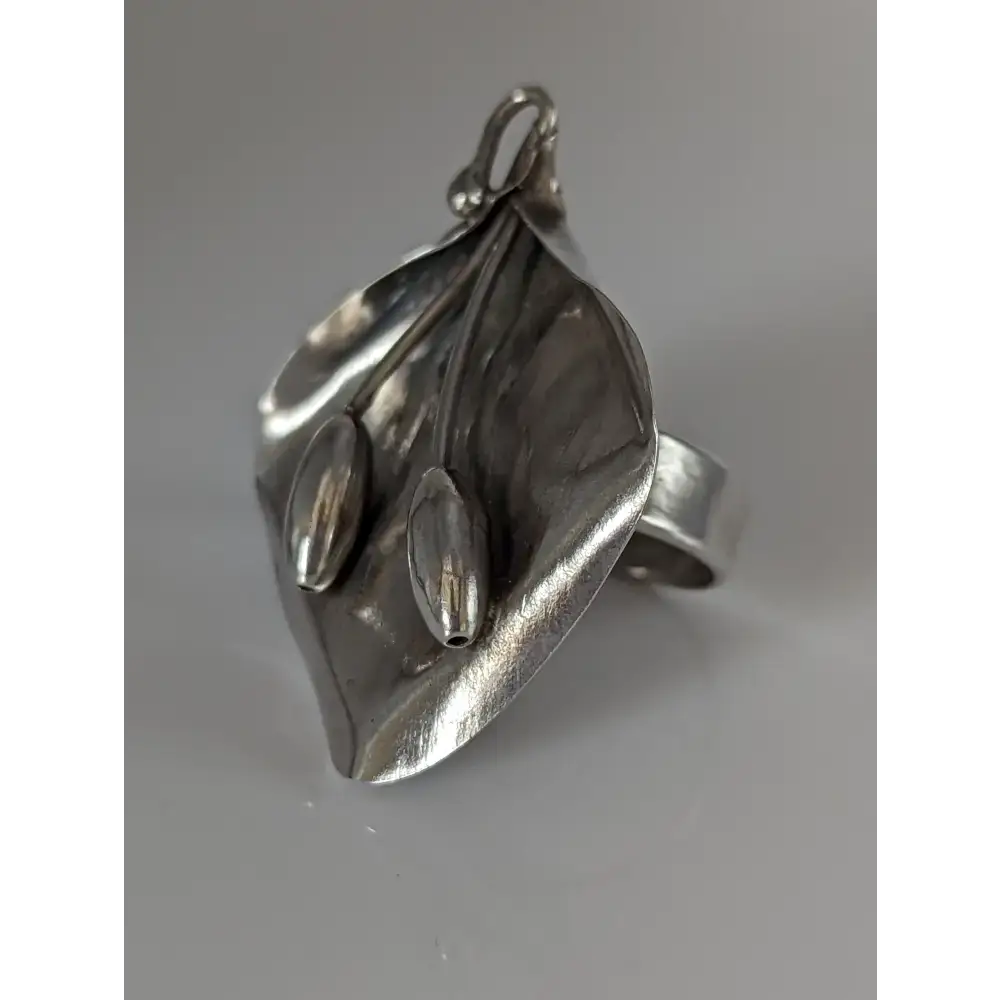 Silver Steed Unique, Extravagant Leaf Rings with motive Buds Rings