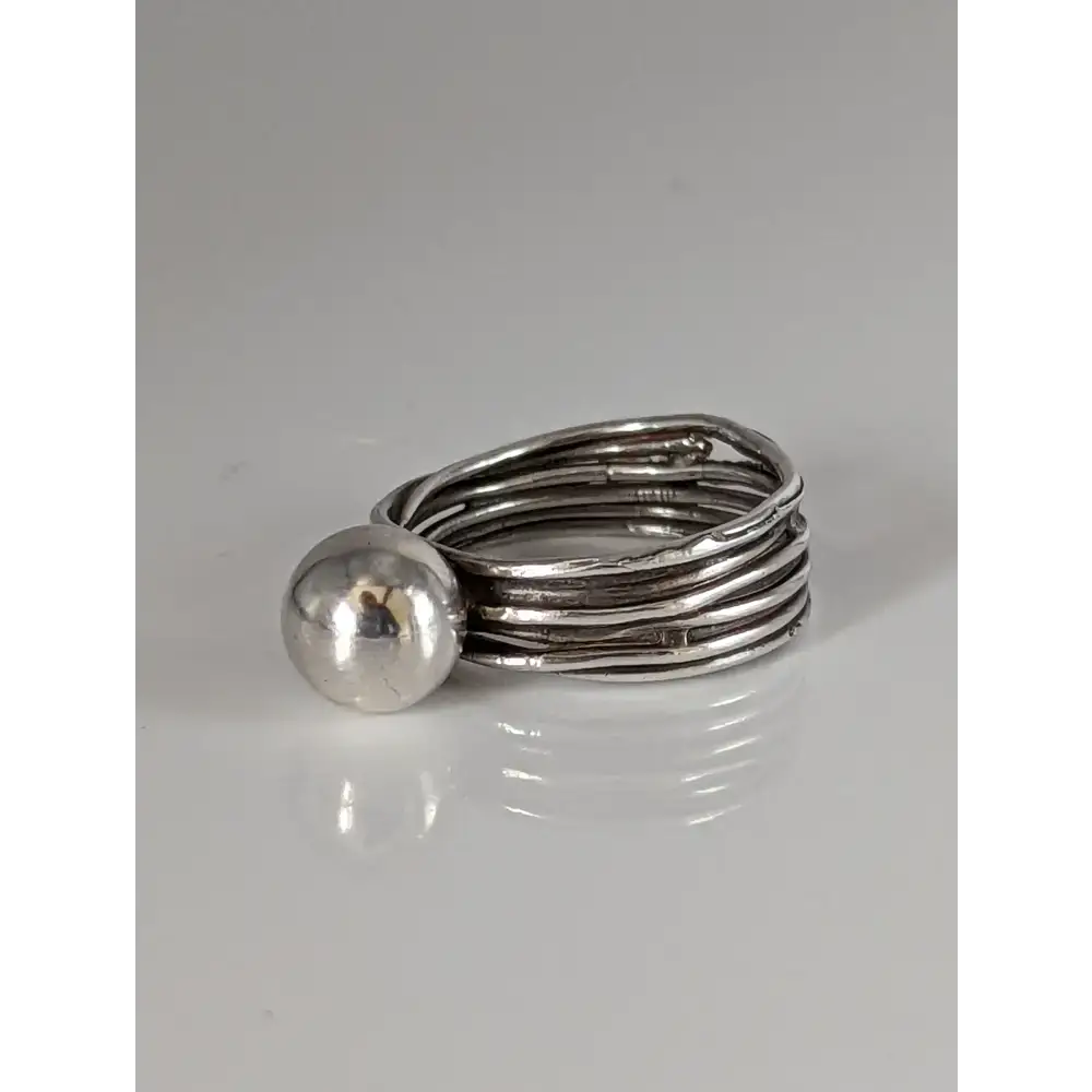 Silver Steed Silver Wired band with large Silver Ball G Rings