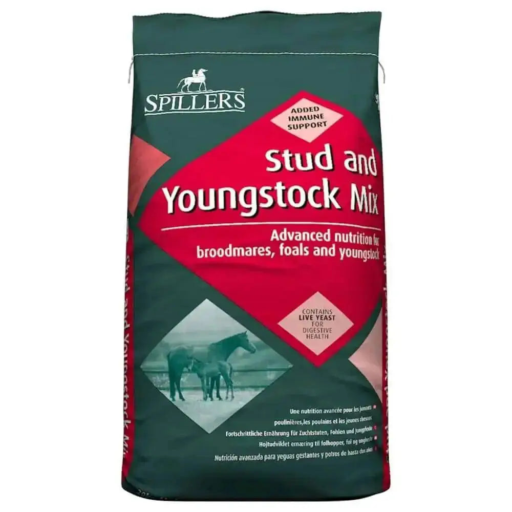 Spillers stud and youngstock mix bag in dark green and red with white text for lactating mares and foals nutrition