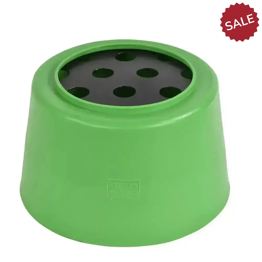 Stubbs Slo-Grazer Slow Green Field Hay Feeders