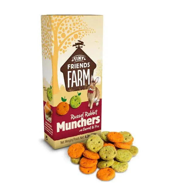 Tiny friends farm russel rabbit munchers 8x120g carrot and pea flavored orange and green treats for rabbits