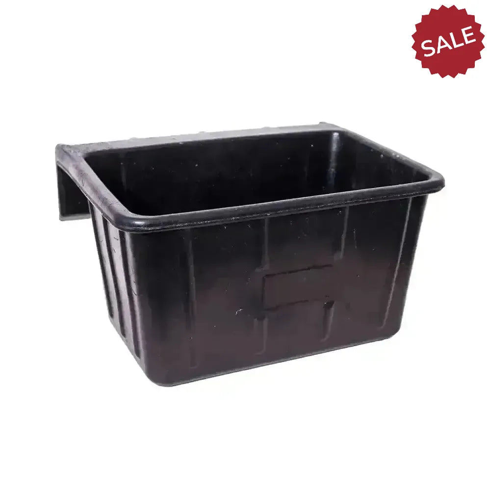 Tyre Rubber Hanging Portable Manger 15 Litre Feed Mangers
