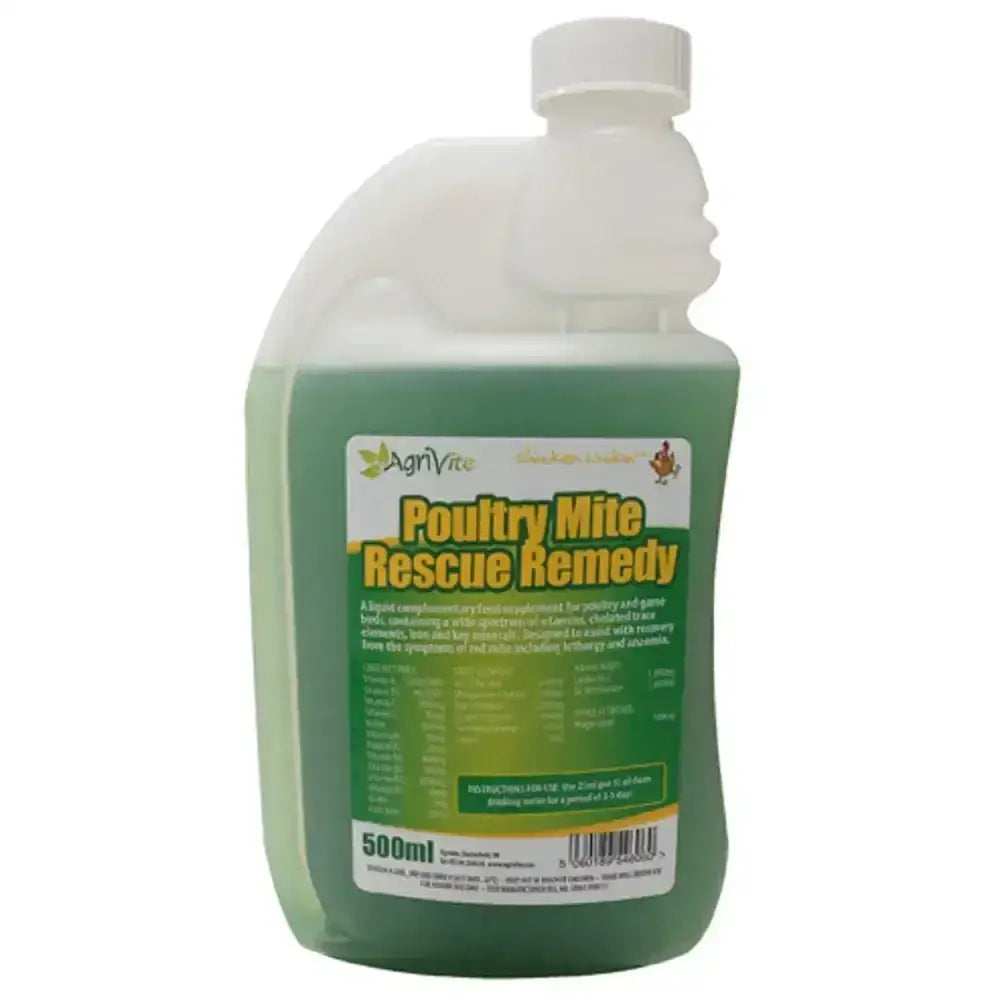 Translucent plastic bottle of green agrivite poultry mite rescue liquid for red mite attack treatment