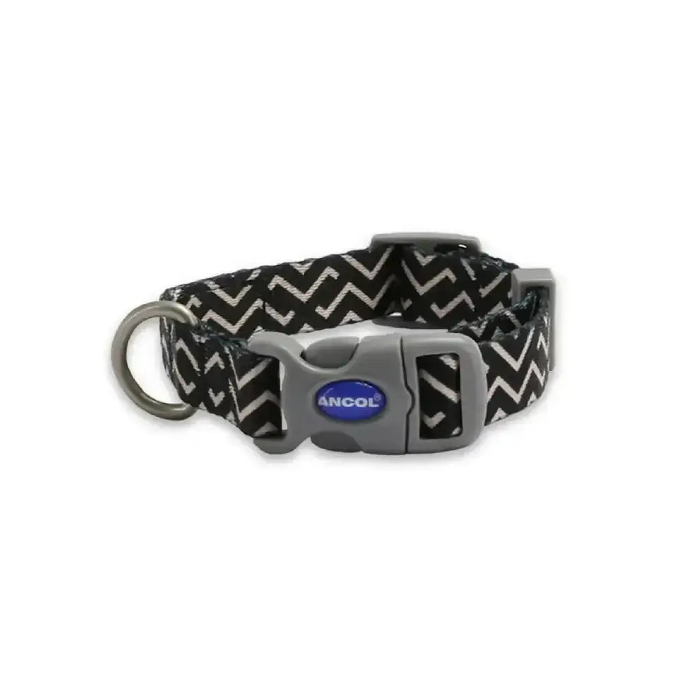 Ancol soho pet collar zig zag features a black and white zigzag pattern with a gray plastic buckle and ancol logo