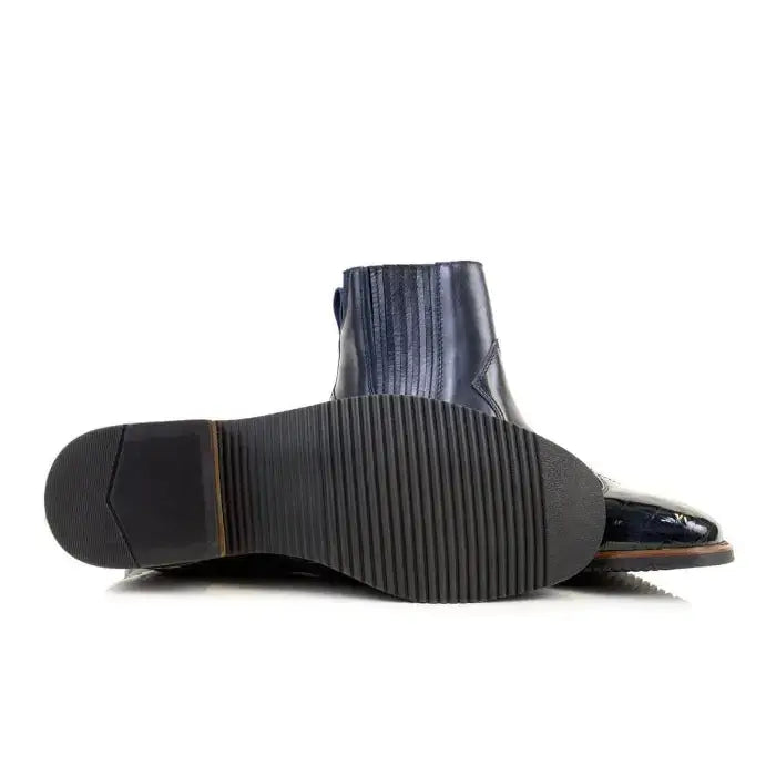 Bareback footwear monroe blue short boot in dark blue patent leather with glossy finish and visible stitching details