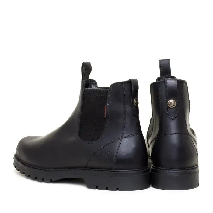 Black leather vancouver storm waterproof boots with elastic side panels sturdy rubber sole and arch support