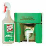 A 750 ml transparent bremsen long acting spray bottle with white nozzle and red trigger next to its green box packaging