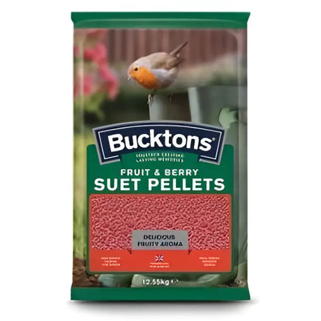 Bucktons fruit and berry suet pellets in green and red pack with bird illustration ideal for horses and equestrian use