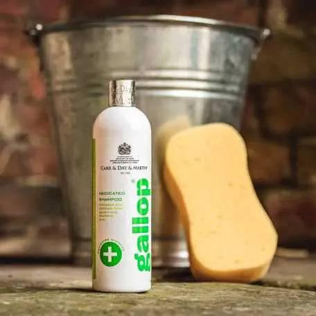 Carr & Day & Martin Gallop Medicated Shampoo Shampoos & Conditioners 500Ml Barnstaple Equestrian Supplies