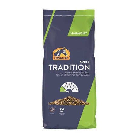 Cavalor tradition apple horse feed in dark blue and lime green bag with apple slices for vitality 20 kg pack