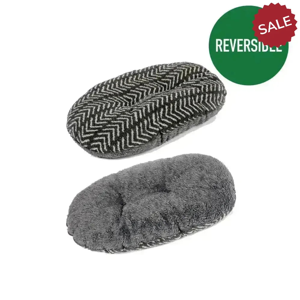 Danish Design Fleece Quilted Mattress Charcoal Arrows Small Charcoal Arrows Dog Beds